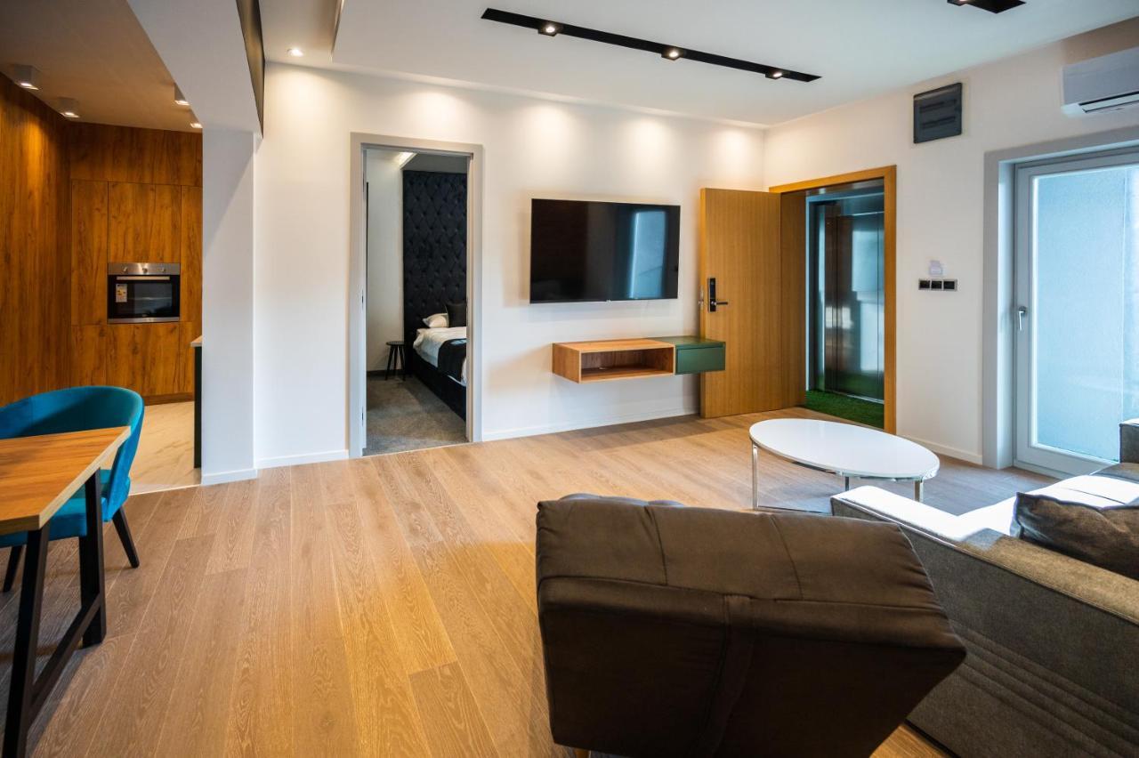 Dms Apartments & Suites Sarajevo Vogosca Luaran gambar