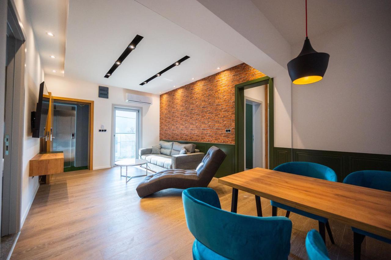 Dms Apartments & Suites Sarajevo Vogosca Luaran gambar