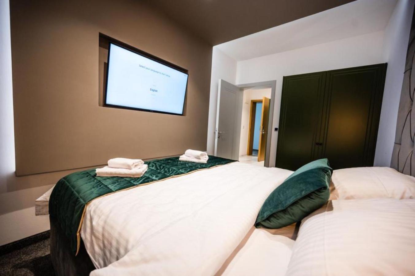 Dms Apartments & Suites Sarajevo Vogosca Luaran gambar