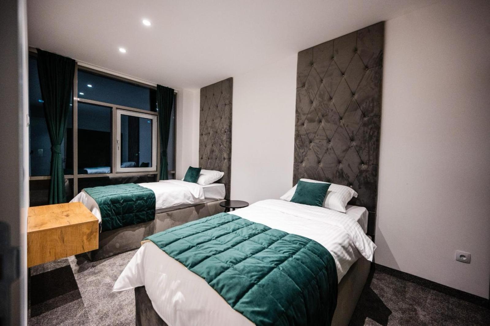 Dms Apartments & Suites Sarajevo Vogosca Luaran gambar