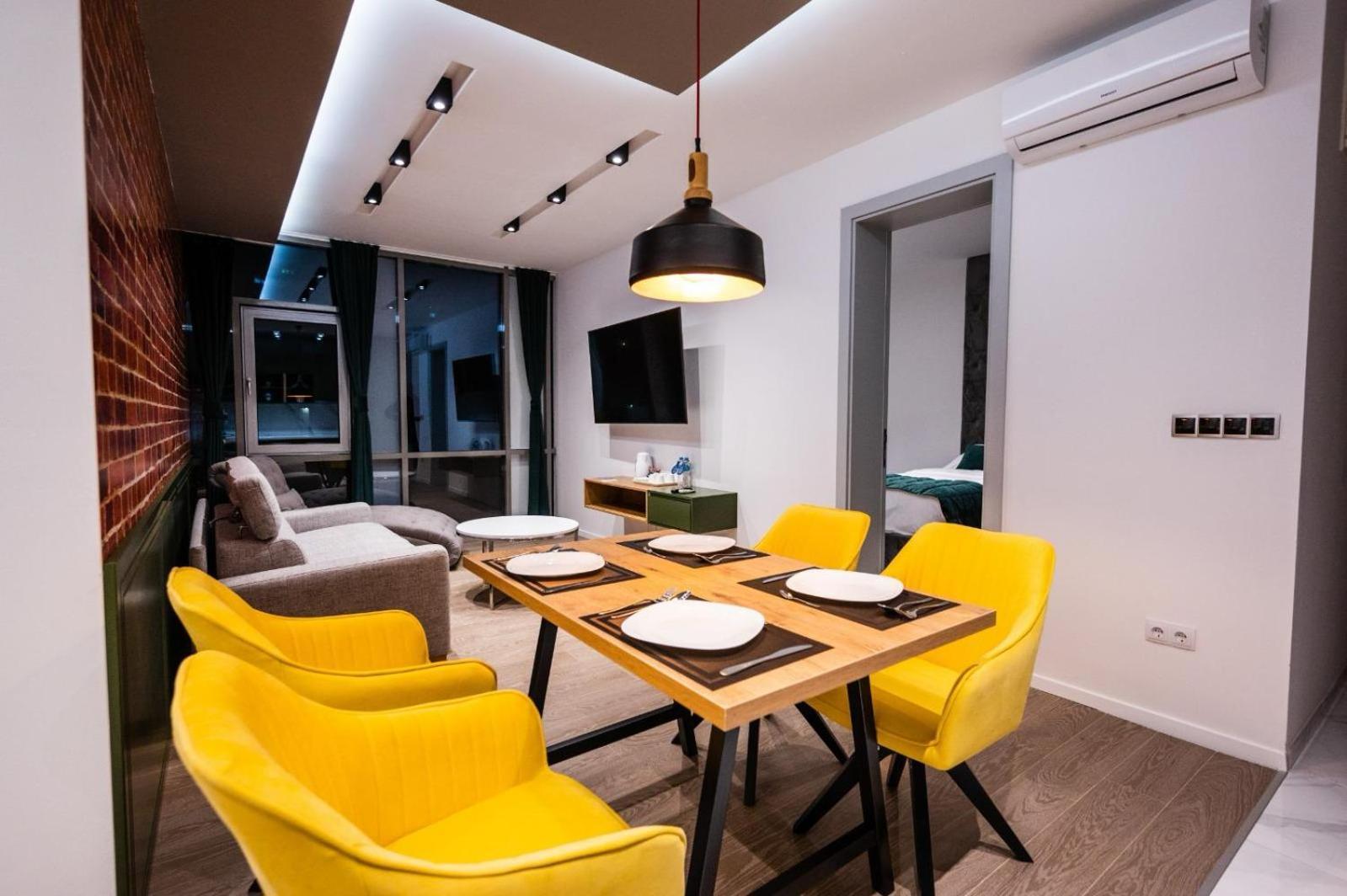 Dms Apartments & Suites Sarajevo Vogosca Luaran gambar